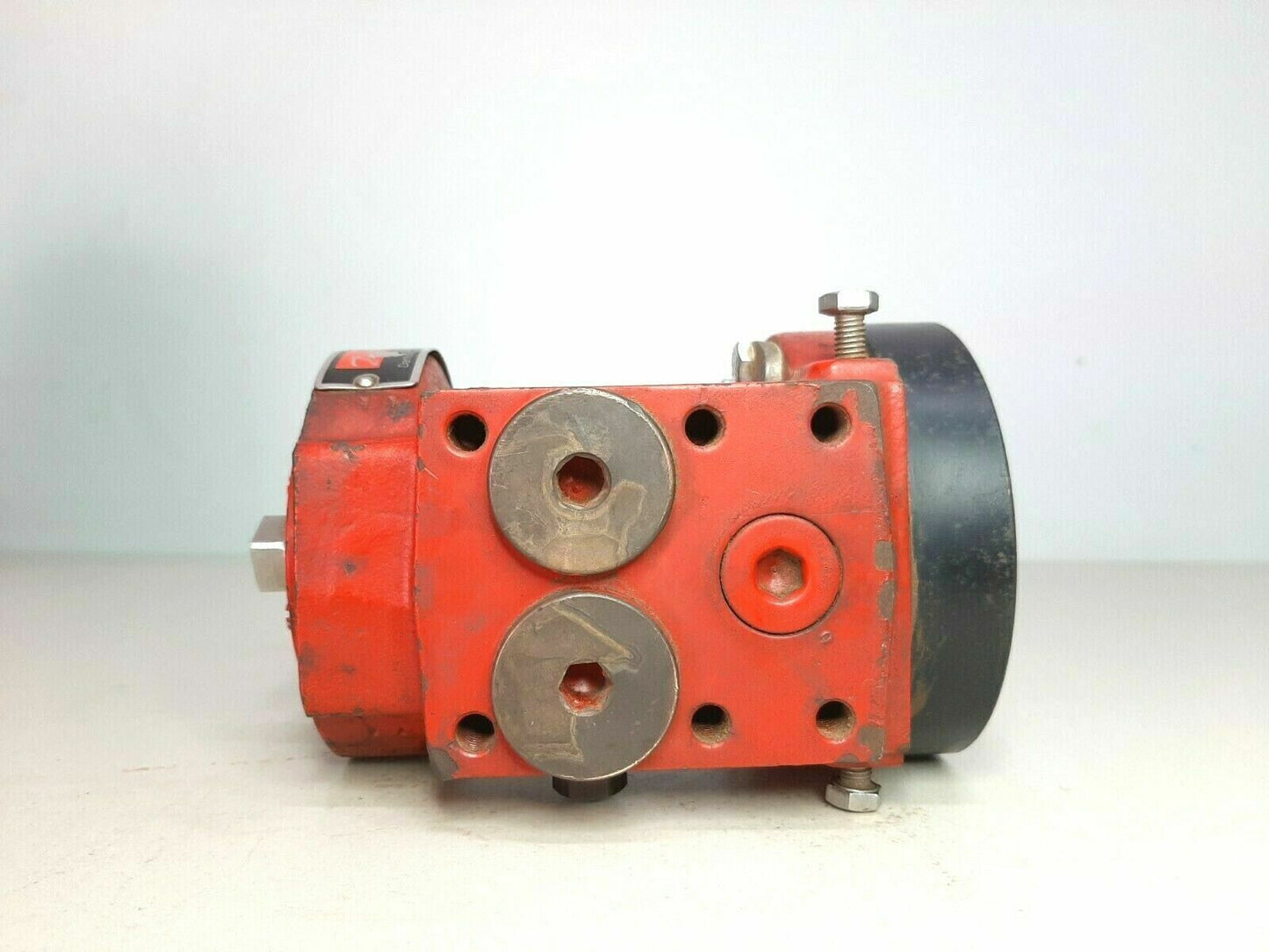 Danfoss BRC-125 A1 Hydraulic double-acting balanced rotary Actuator