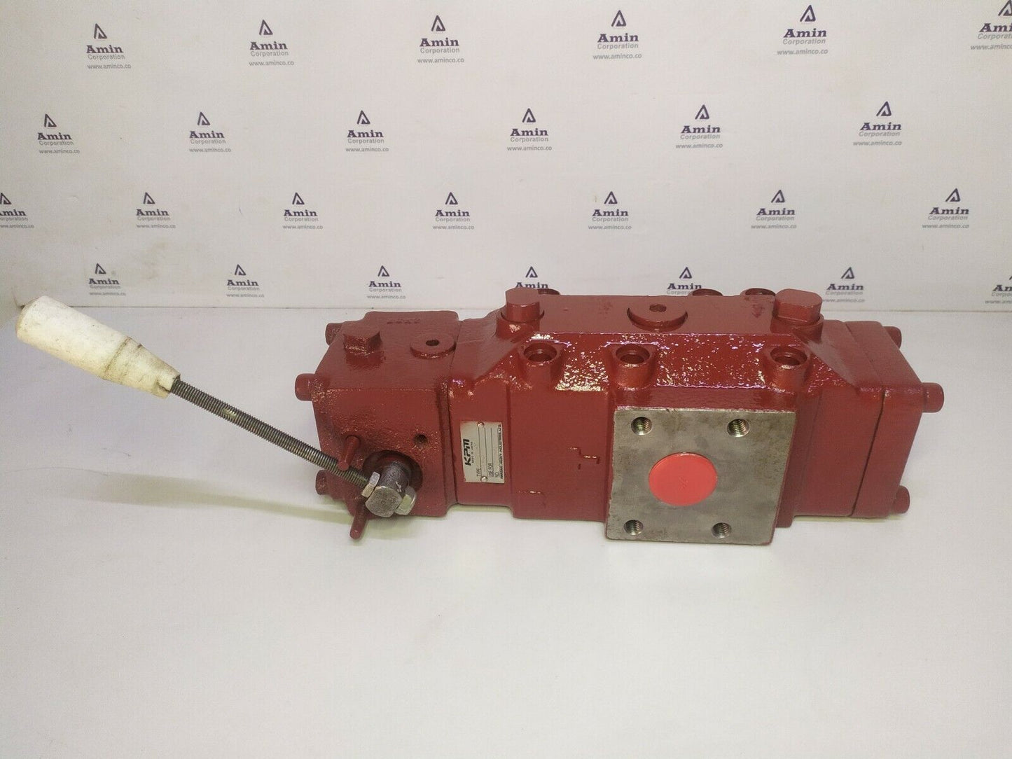 KPM Kawasaki KWV42SM-30-PA30-FX Hydraulic valve