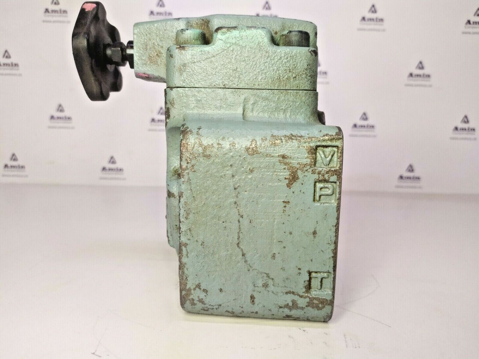 Nachi R-G10-3-20 Pressure Relief Valve, Range: 35-210 bar - NEW