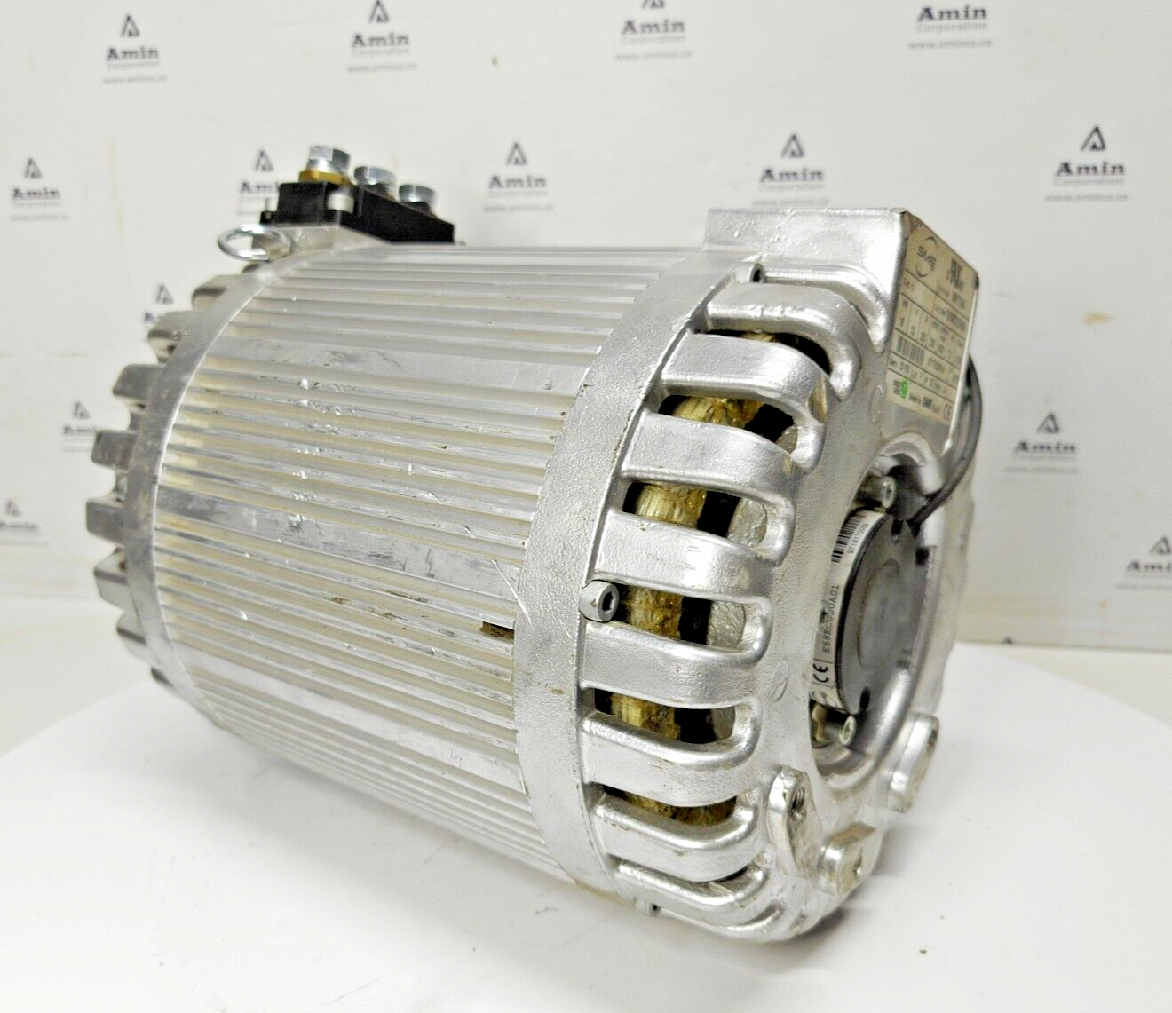 SME B00MT325B04 Motor 15kw 32v 2200-4500rpm - NEW