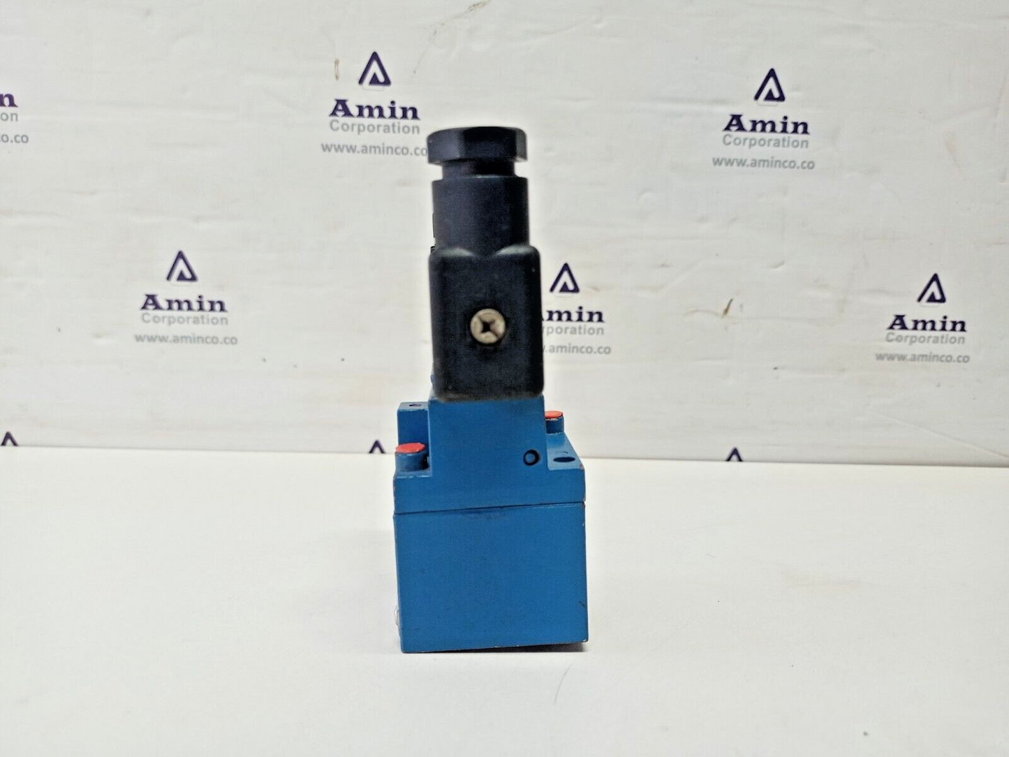 Rexroth 3722250920 Pneumatic valve FD: 12W05 - NEW