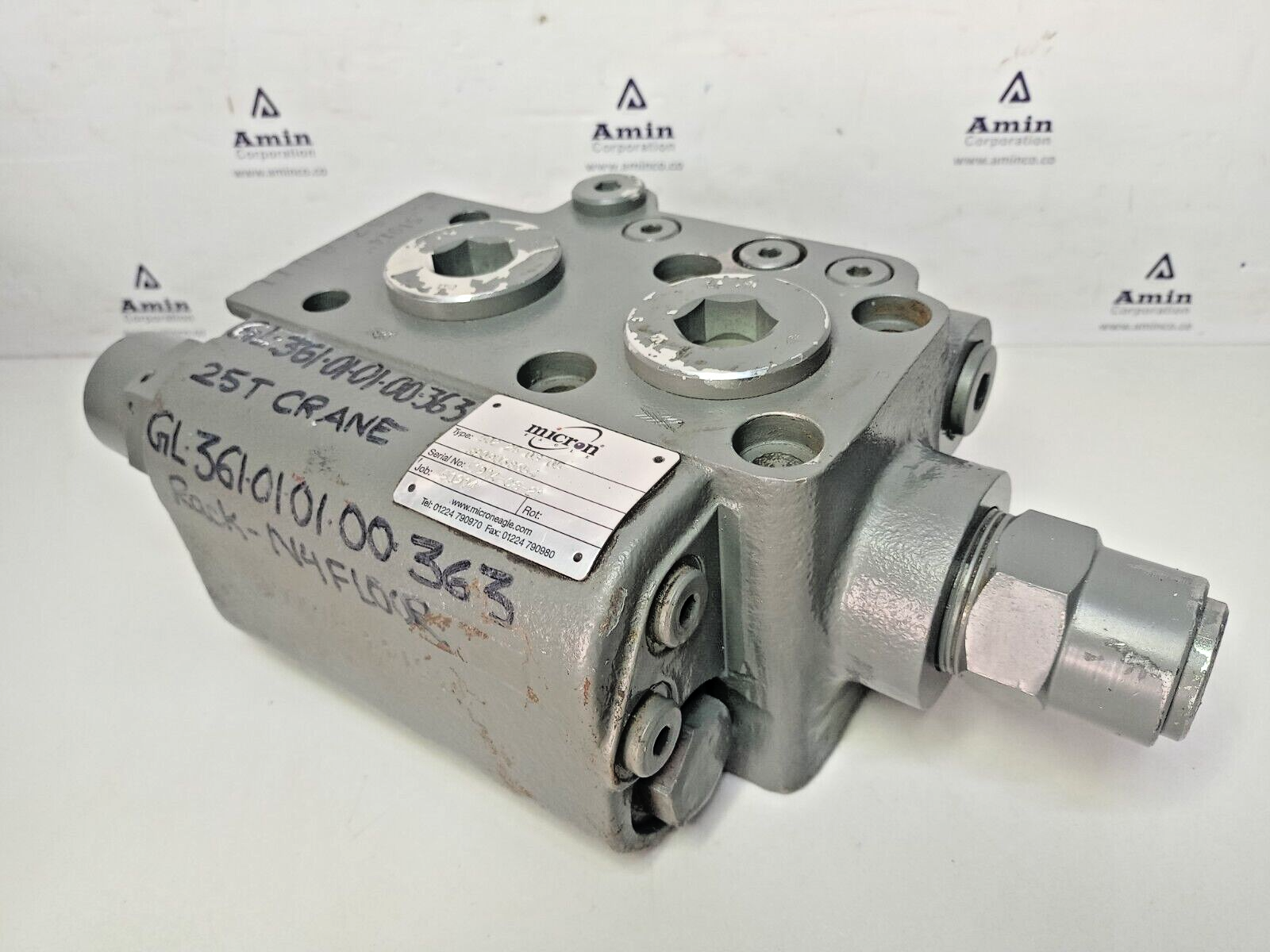Micron Eagle Type: 502 25 03 05, R909068654 Hydraulic block For 25 Ton crane