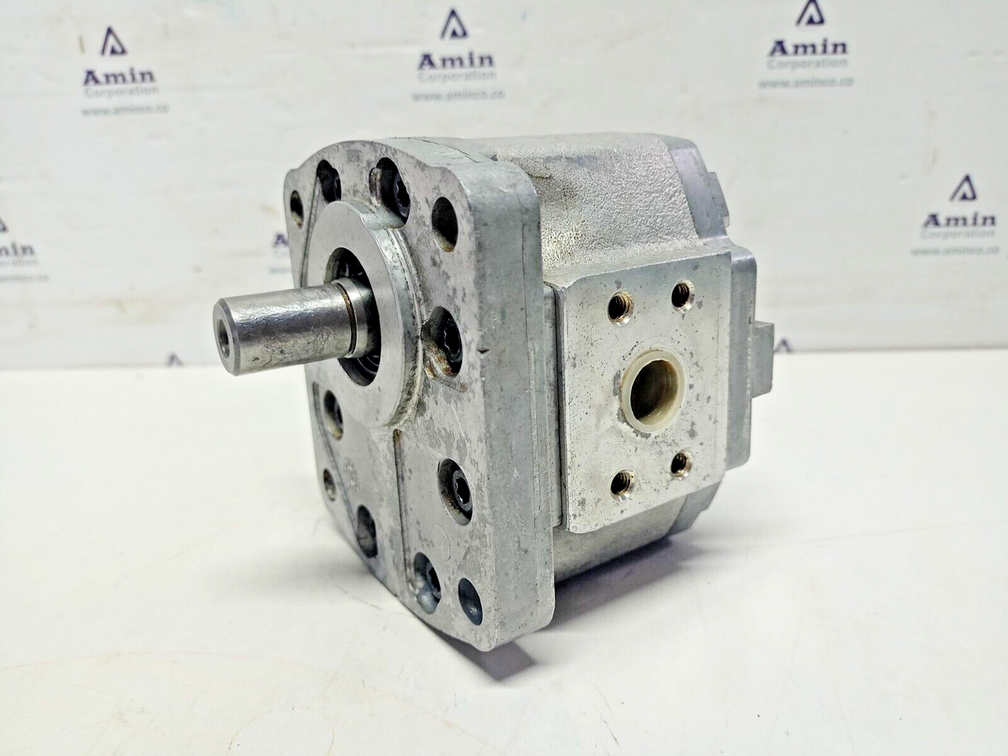 Nabco GN212KXAR Hydraulic gear pump