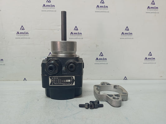 Nippon Oil Pump GFH-V5L - NEW