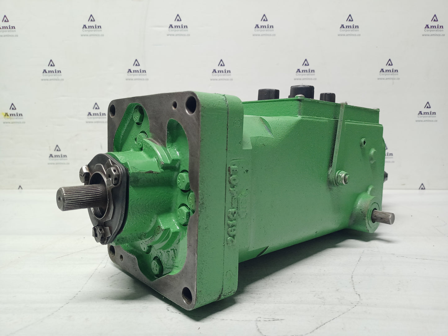 Woodward UG-8 Governor part No. : 8523-036 RPM: 700-1415 - TESTED