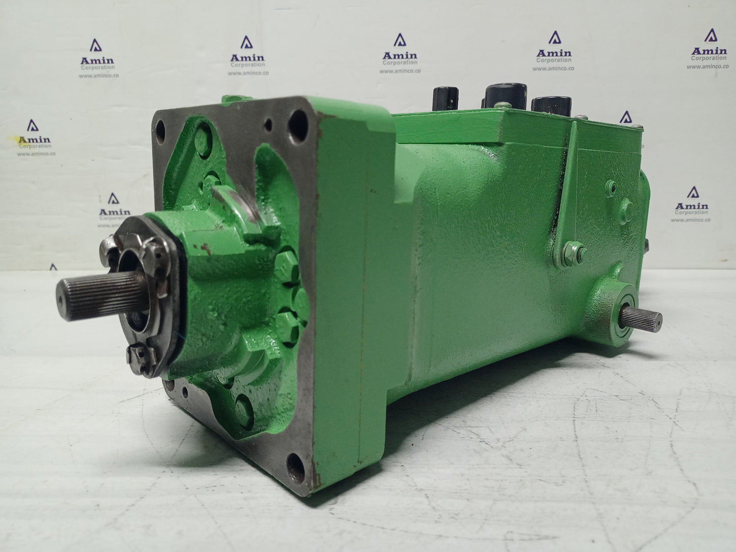 Woodward UG-8 Governor part No. : 8522-547 RPM: 700-1415 - TESTED