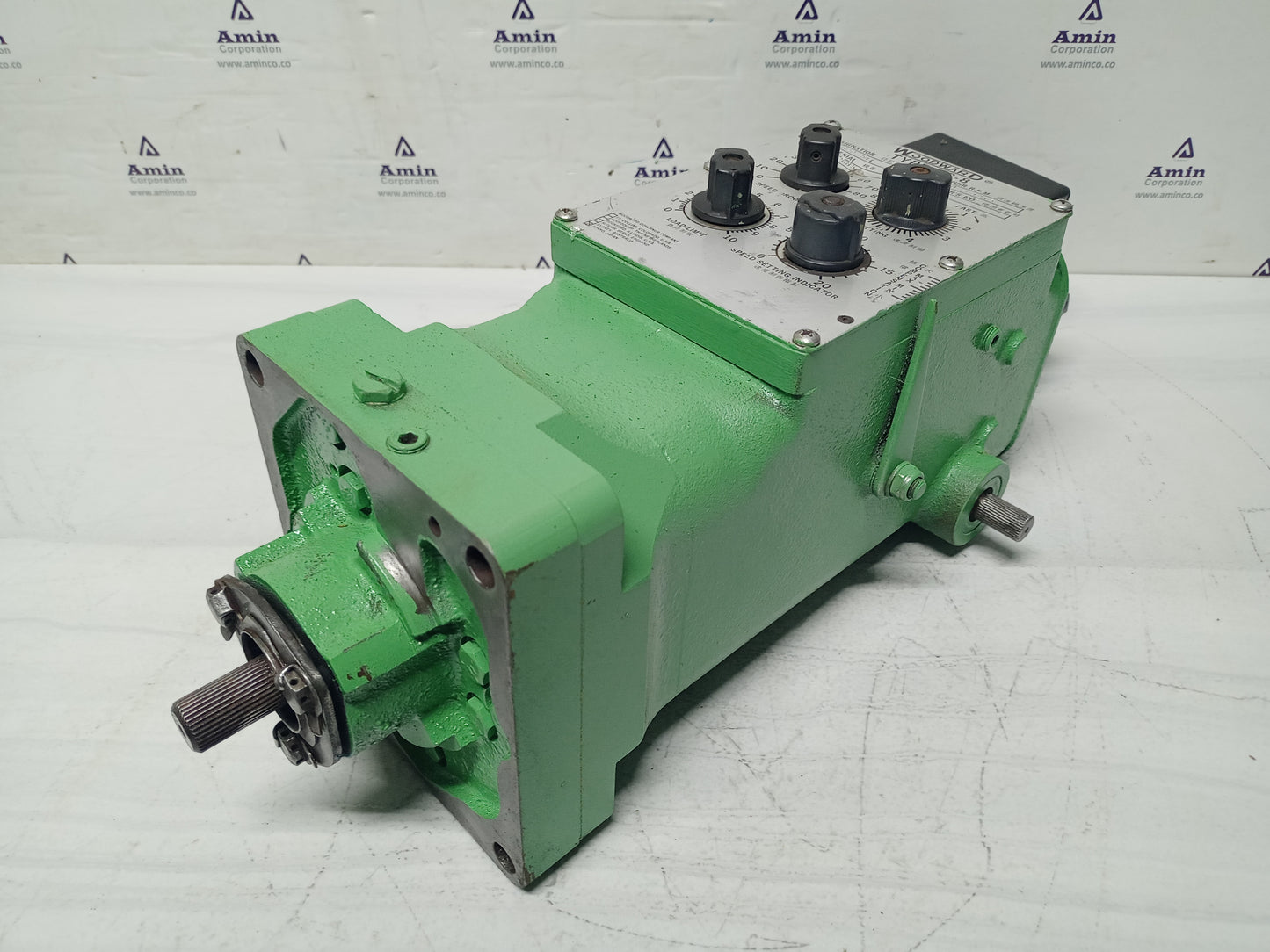 Woodward UG-8 Governor part No. : 8522-547 RPM: 700-1415 - TESTED