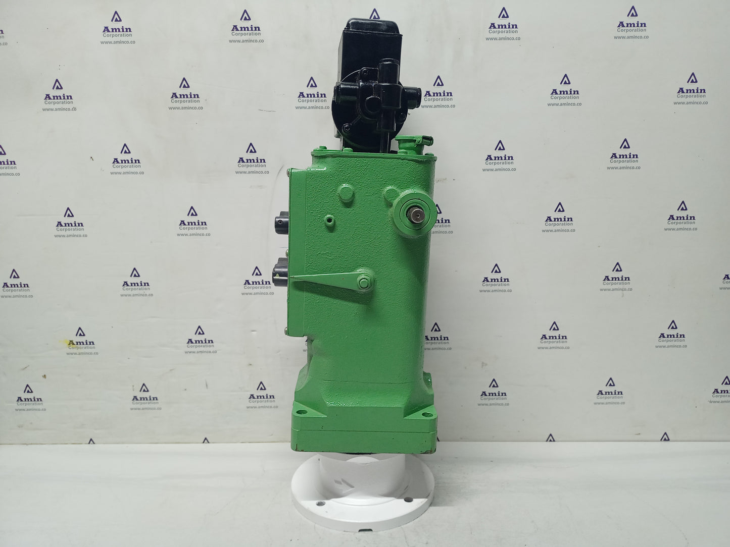 Woodward UG-8 Governor part No. : 8522-547 RPM: 700-1415 - TESTED