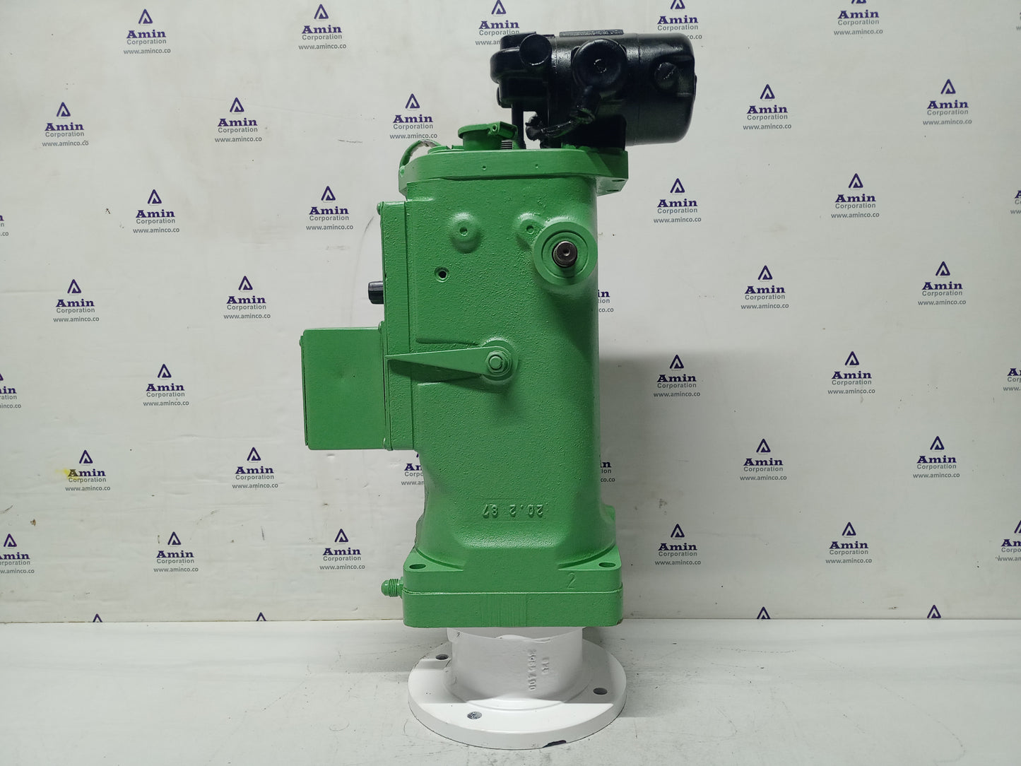 Woodward UG-8 Governor part No. : 8523-831 RPM: 750-1550