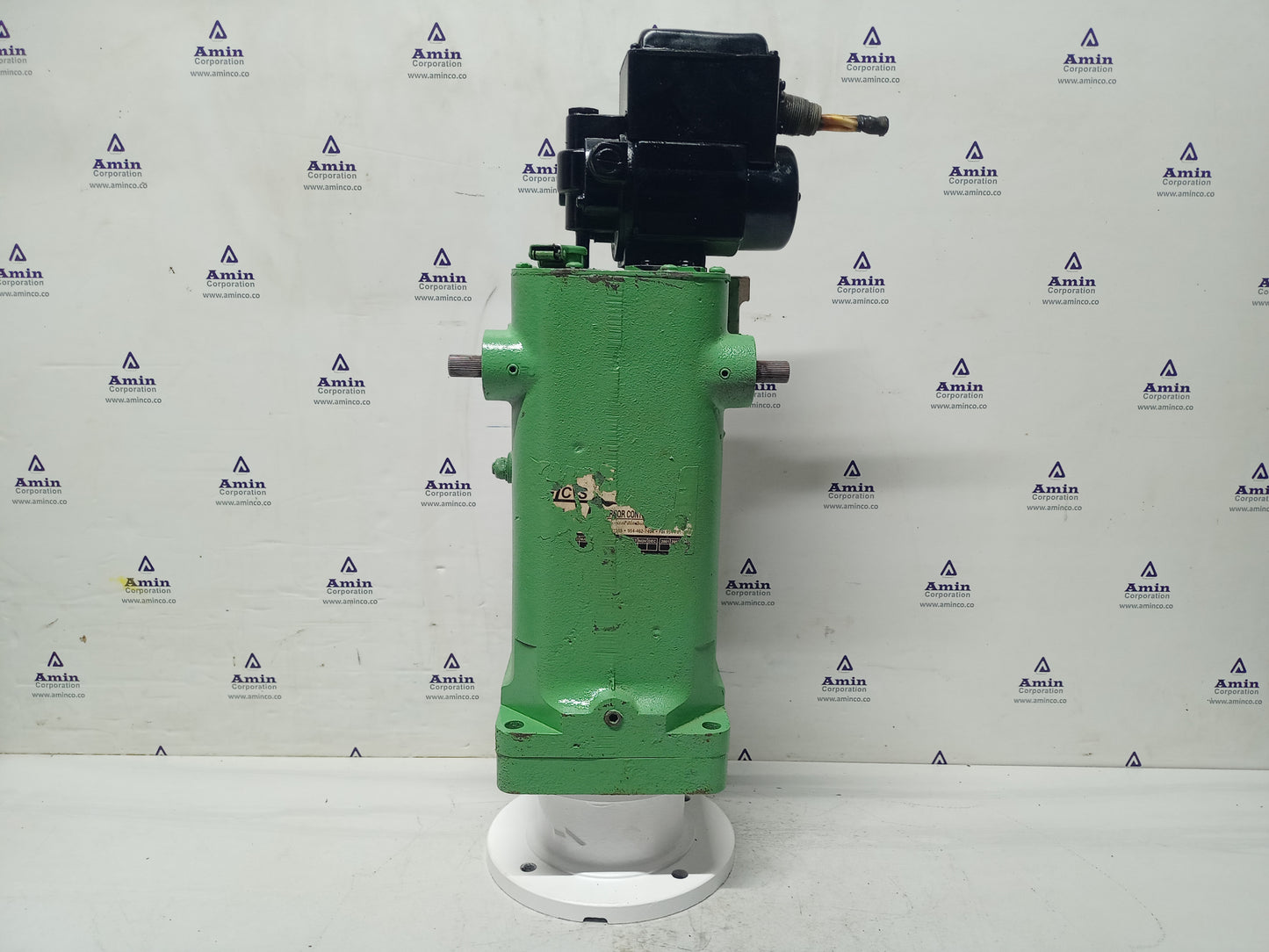 Woodward UG-8 Governor part No. : 8523-036 RPM: 700-1415 - TESTED