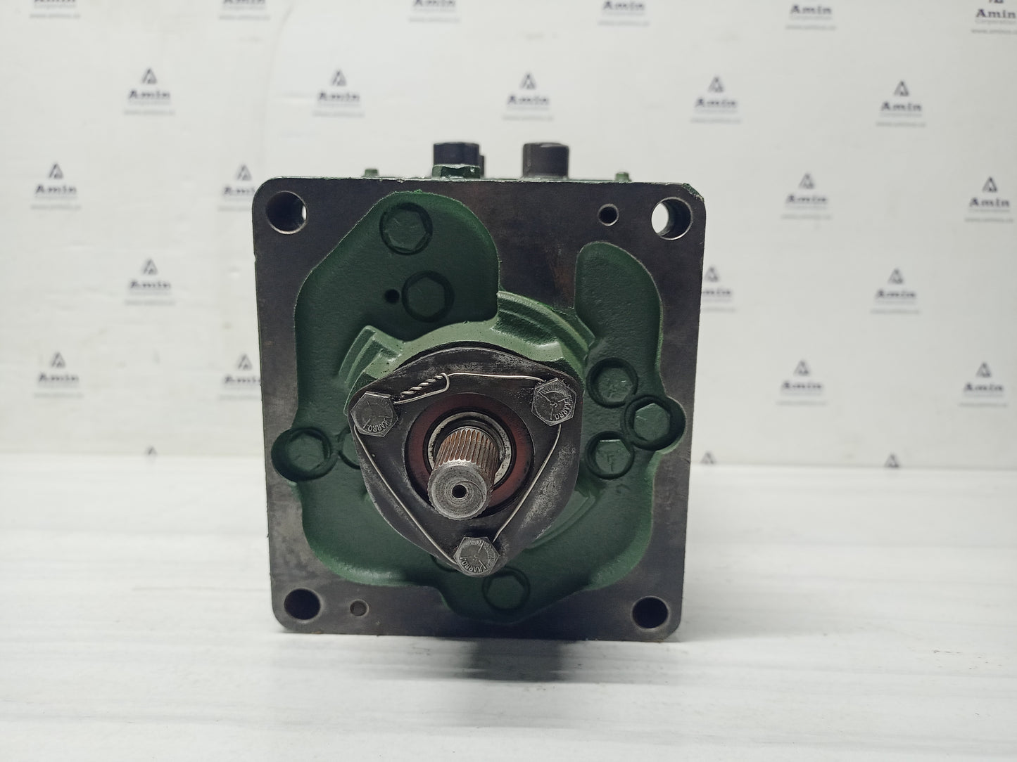 Woodward UG-8 Governor part No. : C-039128 RPM: 700-1500