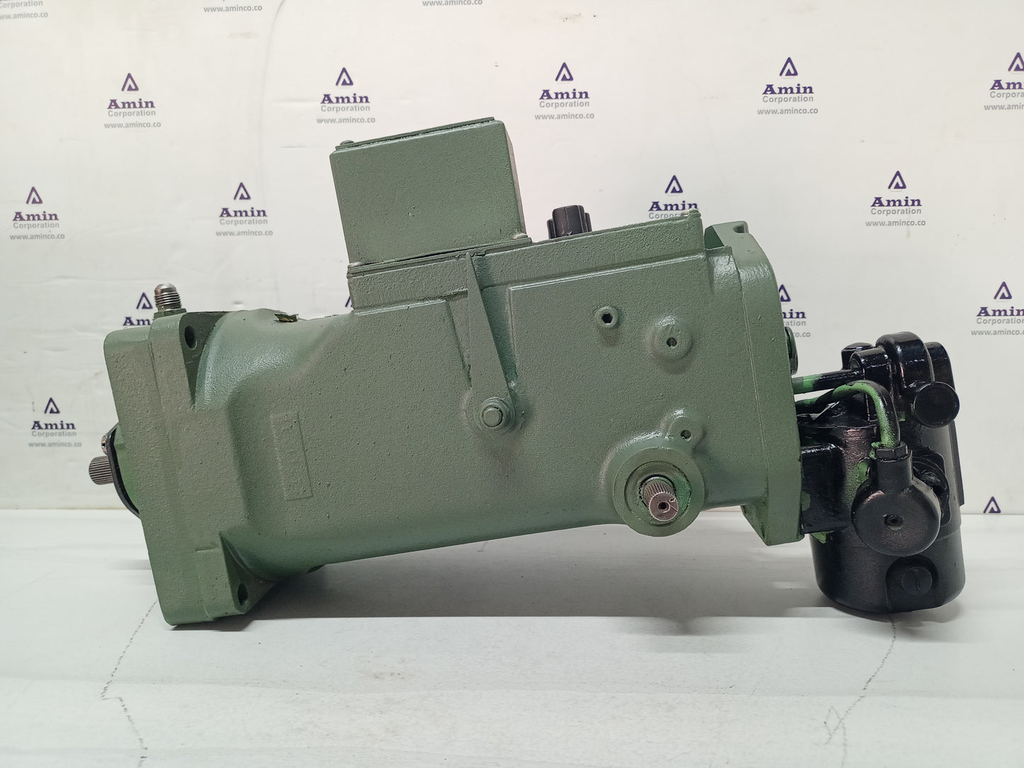 Woodward UG-8 Governor part No. : 8523-831 RPM: 750-1550 - TESTED