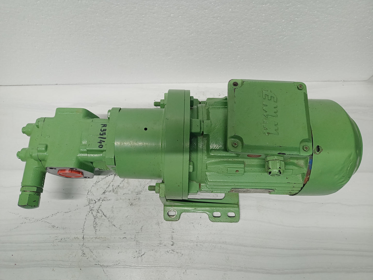 Rickmeier R35/40 with Electric motor 1.5/1.8 kW Hydraulic gear pump