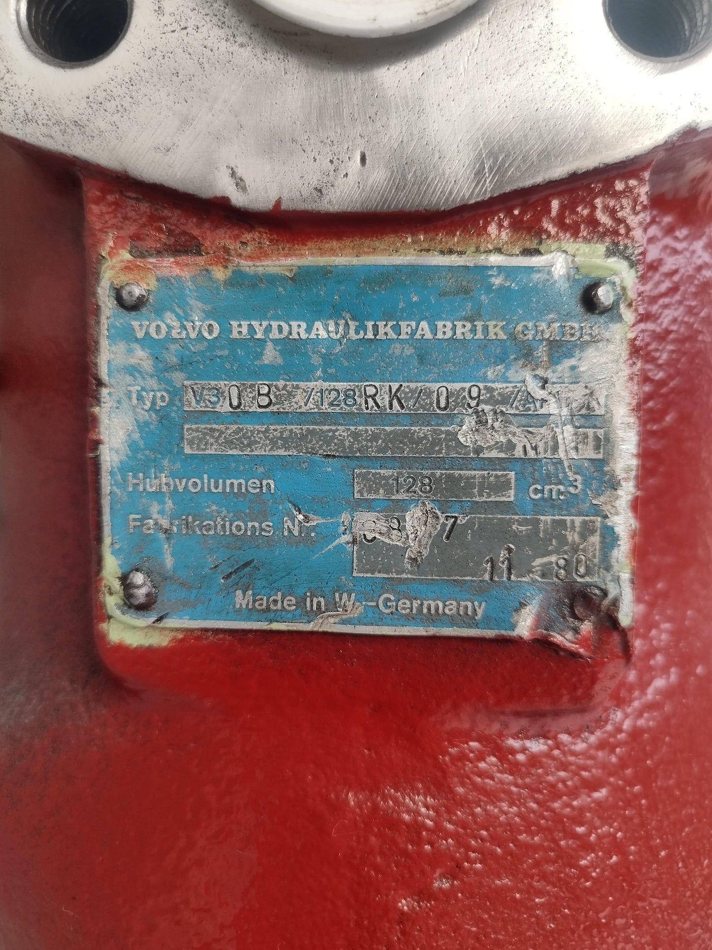 Volvo V30B/128 RK/09/APL0 Hydraulic Piston pump #2