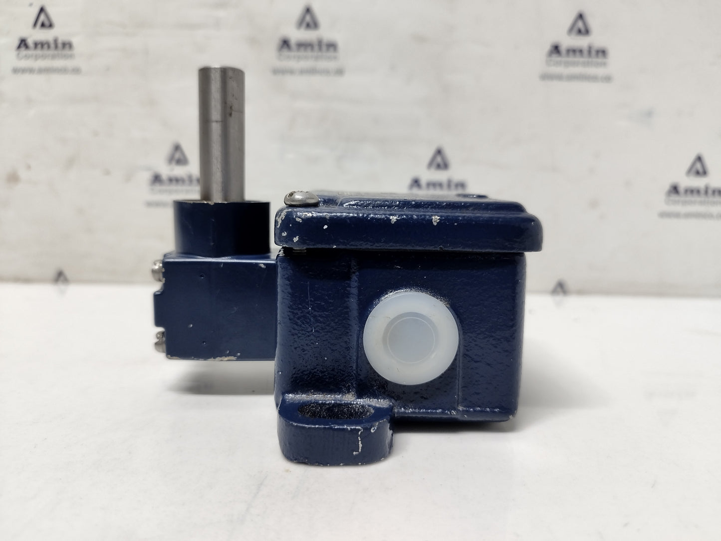 SCHMERSAL T.422-10Y-M20-1090/2186, AC-15, Ui 500V, Uimp 6kV Limit Switch - NEW