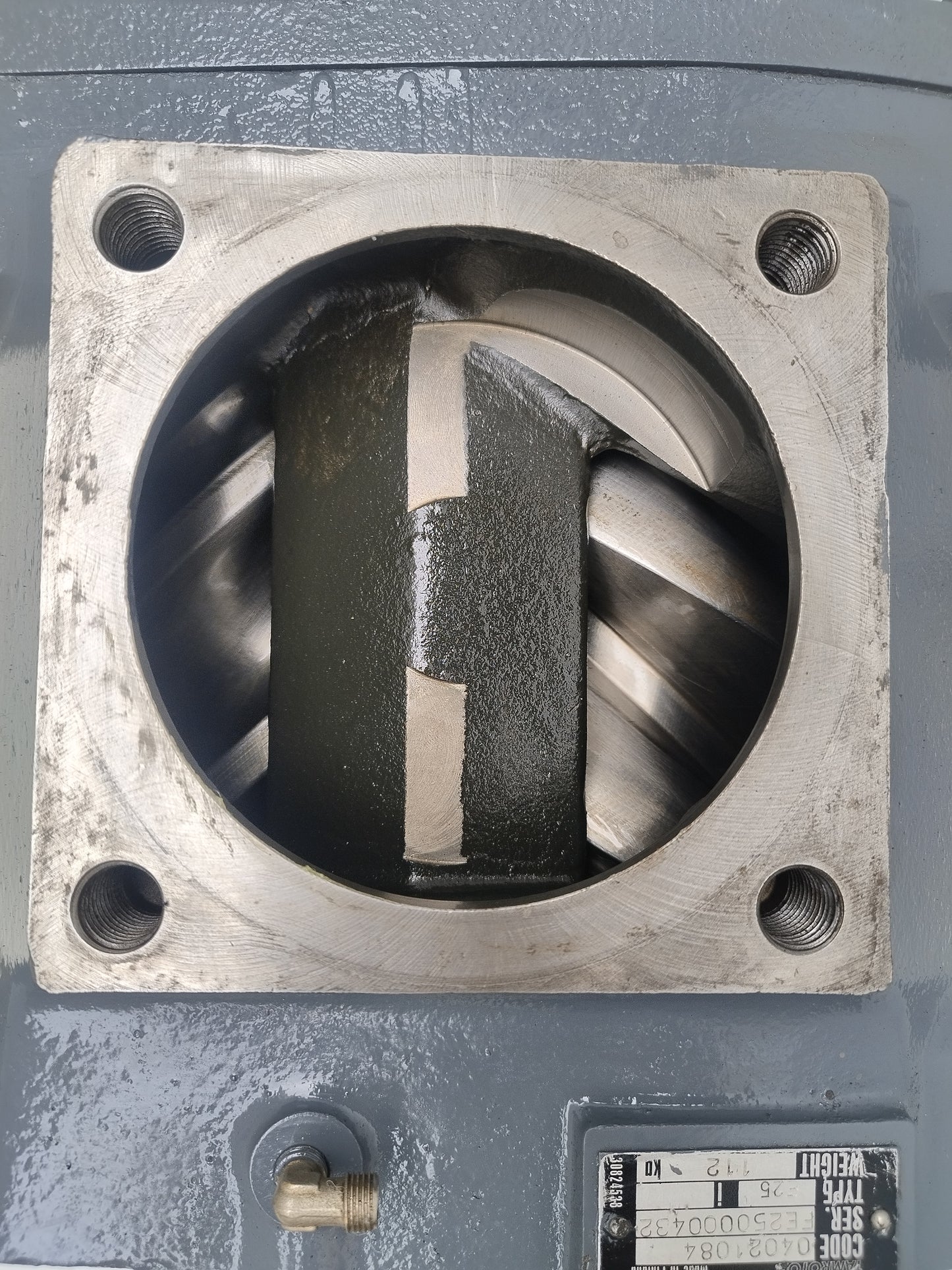 Tamrotor Marine Compressor Type E25 Code: 04021084 Screw Air Compressor