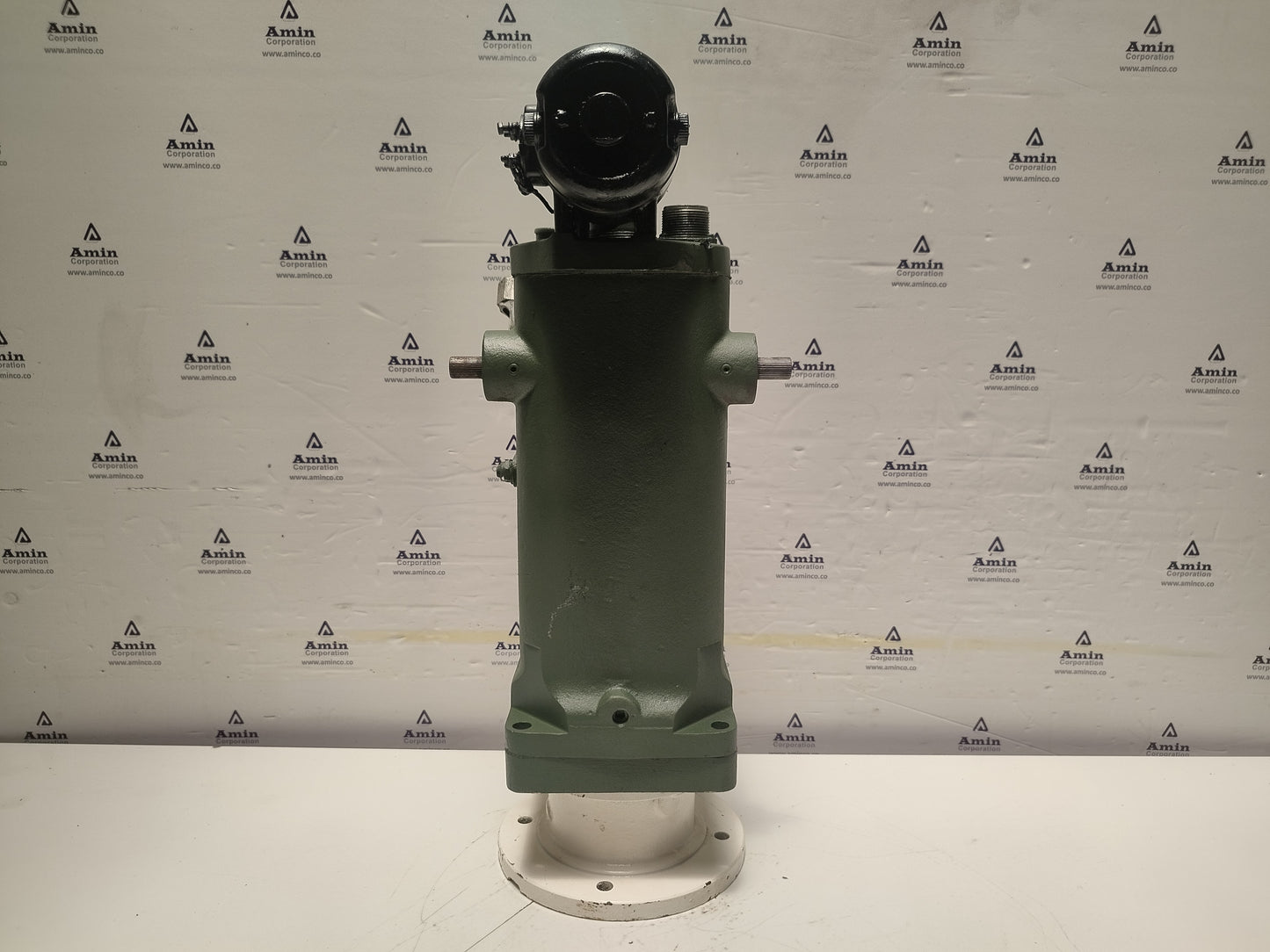 Woodward UG-8 Governor part No. : 8521-076 RPM: 500-1400 - TESTED #2