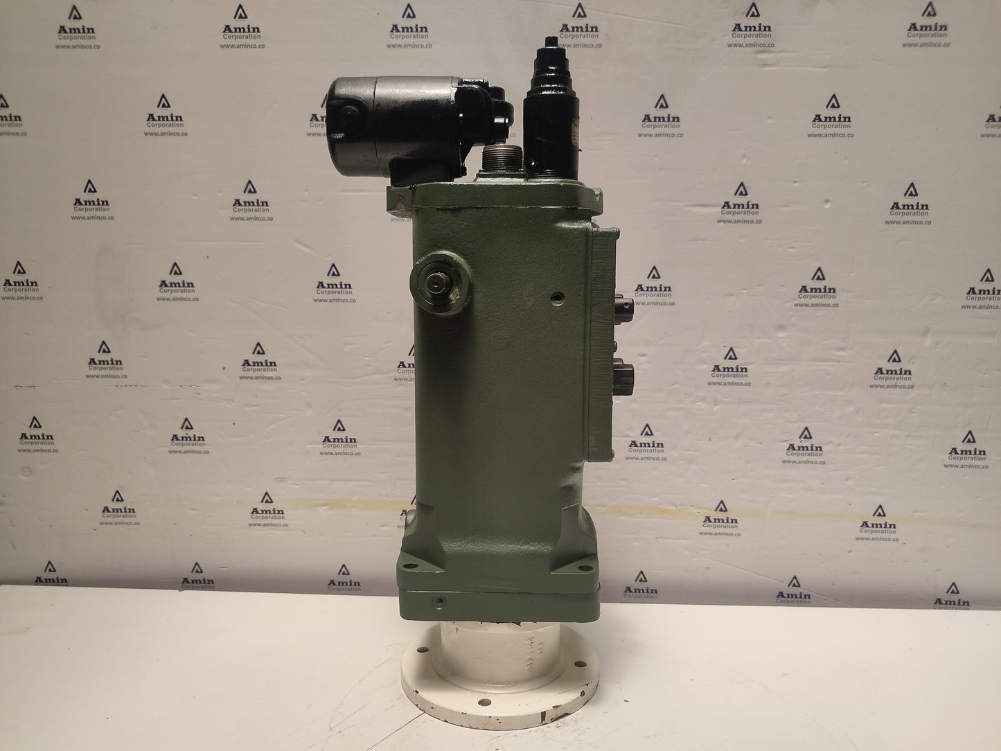 Woodward UG-8 Governor part No. : 8521-076 RPM: 500-1400 - TESTED #2