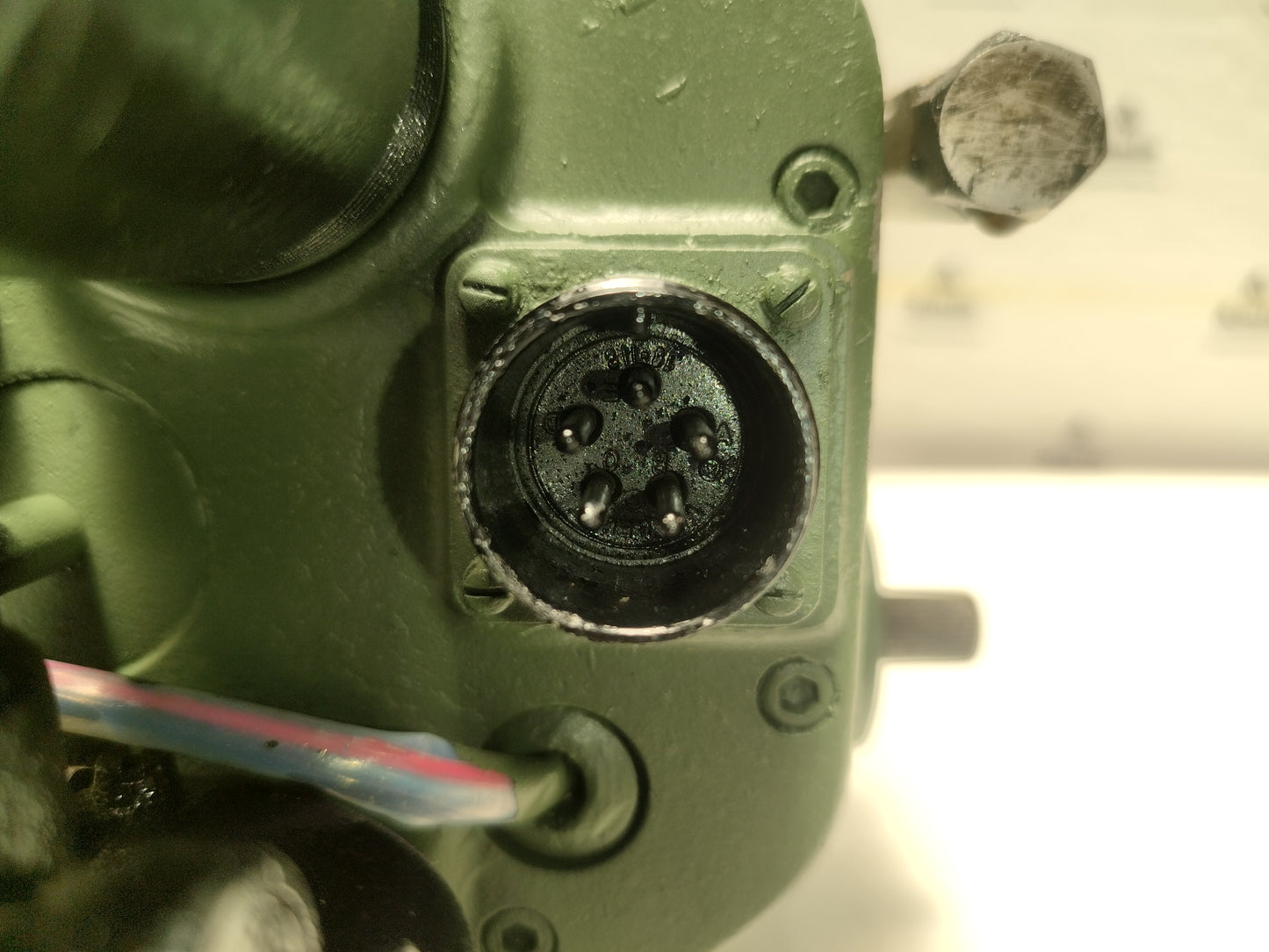 Woodward UG-8 Governor part No. : R8521-367 RPM: 750-1280 - TESTED