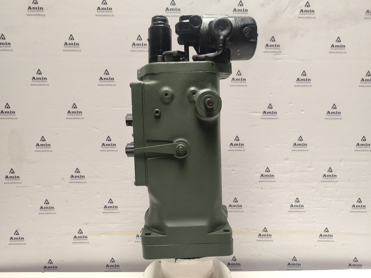 Woodward UG-8 Governor part No. : R8521-367 RPM: 750-1280 - TESTED