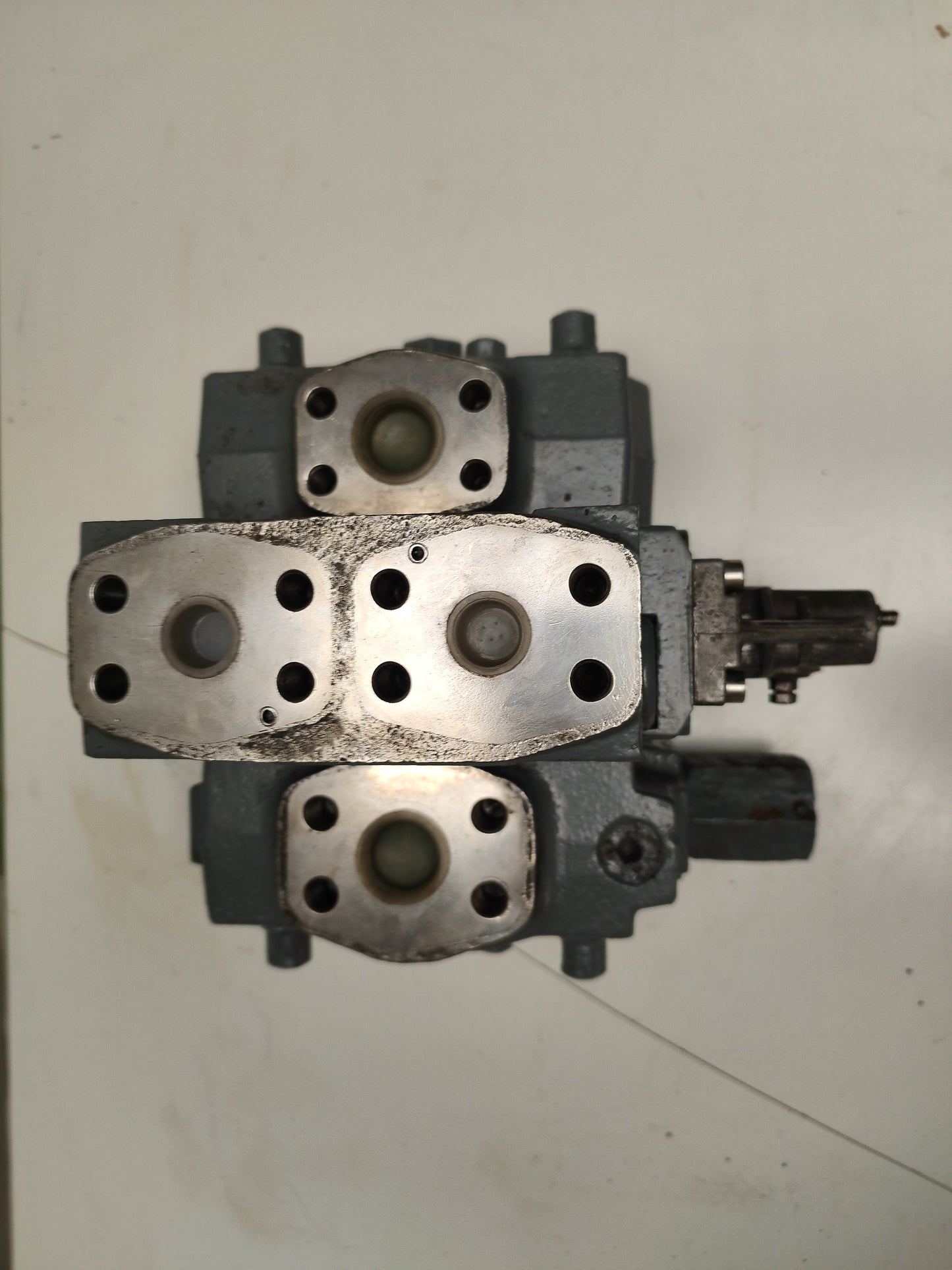Danfoss PVG 120 Proportional valve