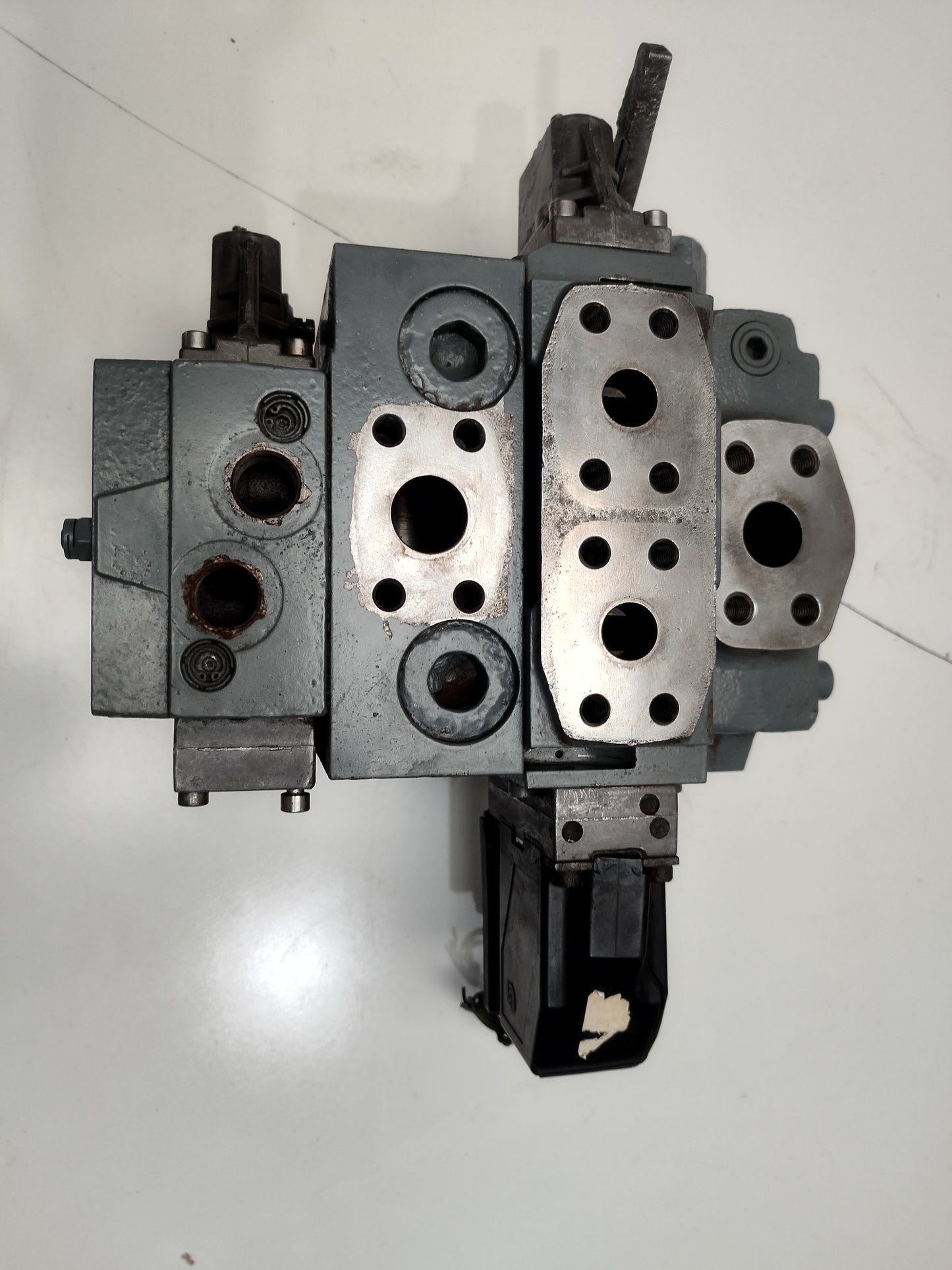 Danfoss PVG 120 Proportional valve 11037146