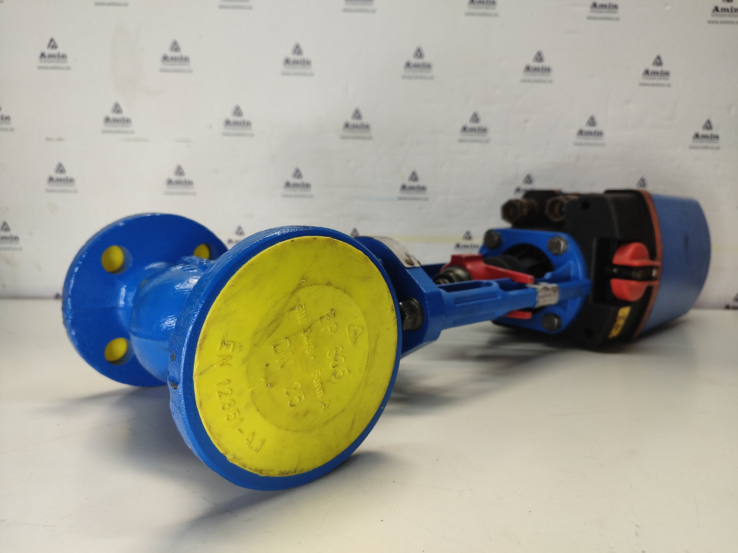 Ari-armaturen ARI-PREMIO 2,2 kN Electric Thrust Actuator with valve Cv 7.3-GLP