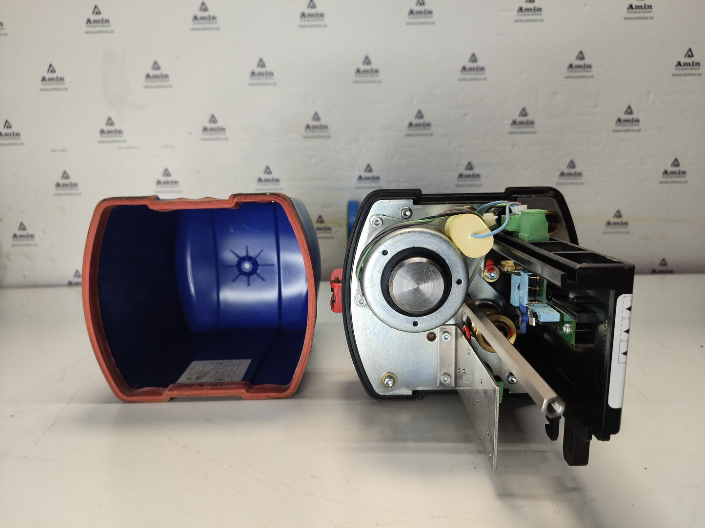 Ari-armaturen ARI-PREMIO 2,2 kN Electric Thrust Actuator with valve Cv 7.3-GLP