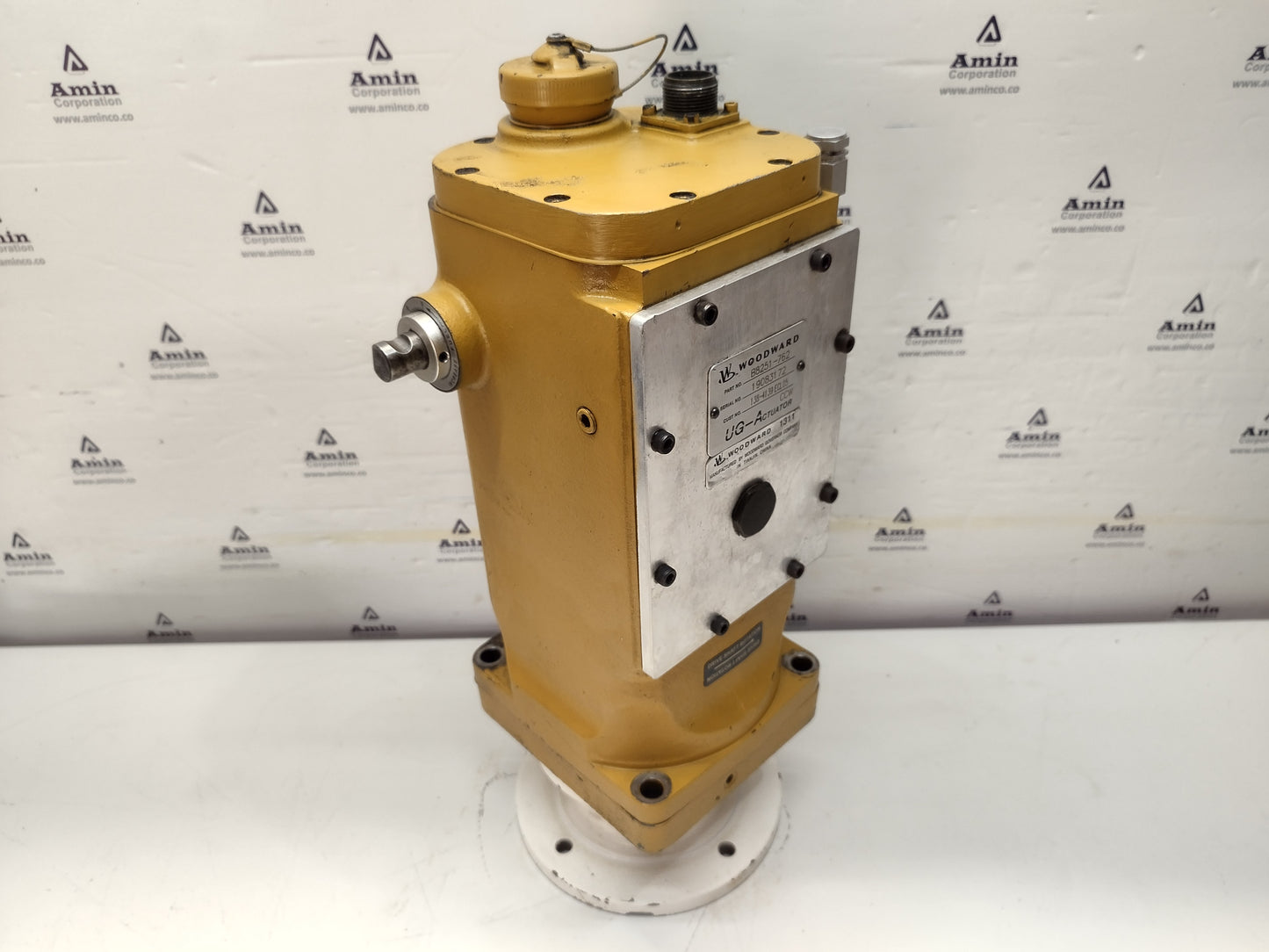 Woodward UG-Actuator Governor part No. : B8251-762 - TESTED