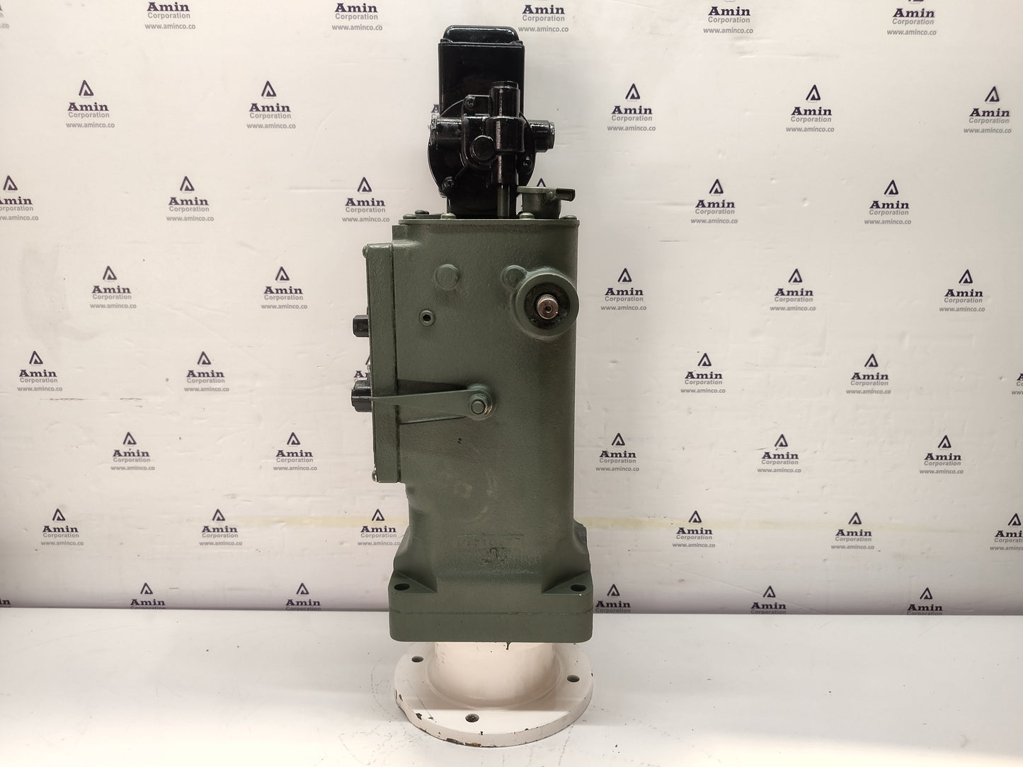 Woodward UG-8 Governor part No.: 8522-546 RPM: 700-1415 - TESTED #2