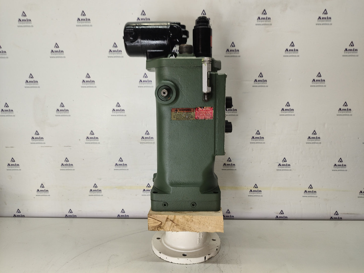 Woodward UG-8 Governor part No. : S8521-367 RPM: 1000-1530 - TESTED