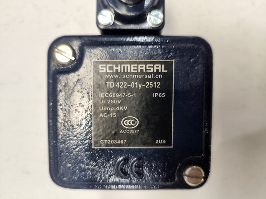 SCHMERSAL TD422-01Y-2512, AC-15, Ui 250V, Uimp 4kV Limit Switch - NEW