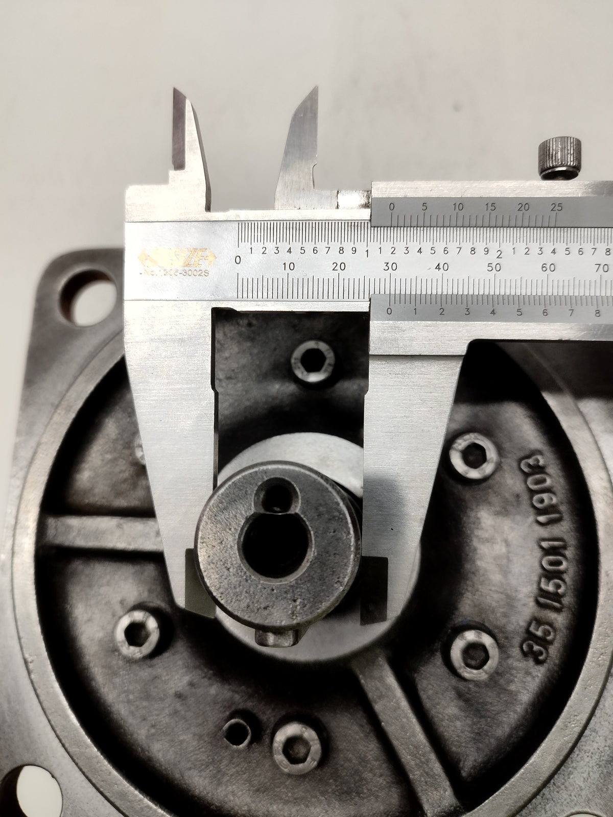 Dusterloh KM32 ZAF Hydraulic Radial Piston Motor