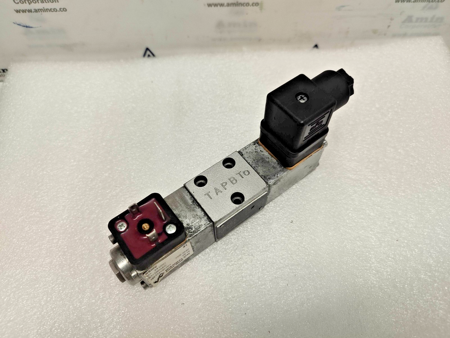 Wandfluh BS4J30-XX-S1533 Solenoid Valve 250bar max, 24VDC #2