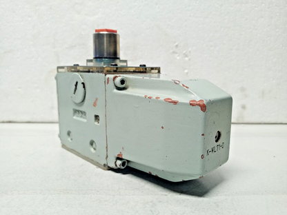 Kawasaki Rexroth 4WE10D-10L0/LW100NDL-B04 Solenoid Valve - NEW