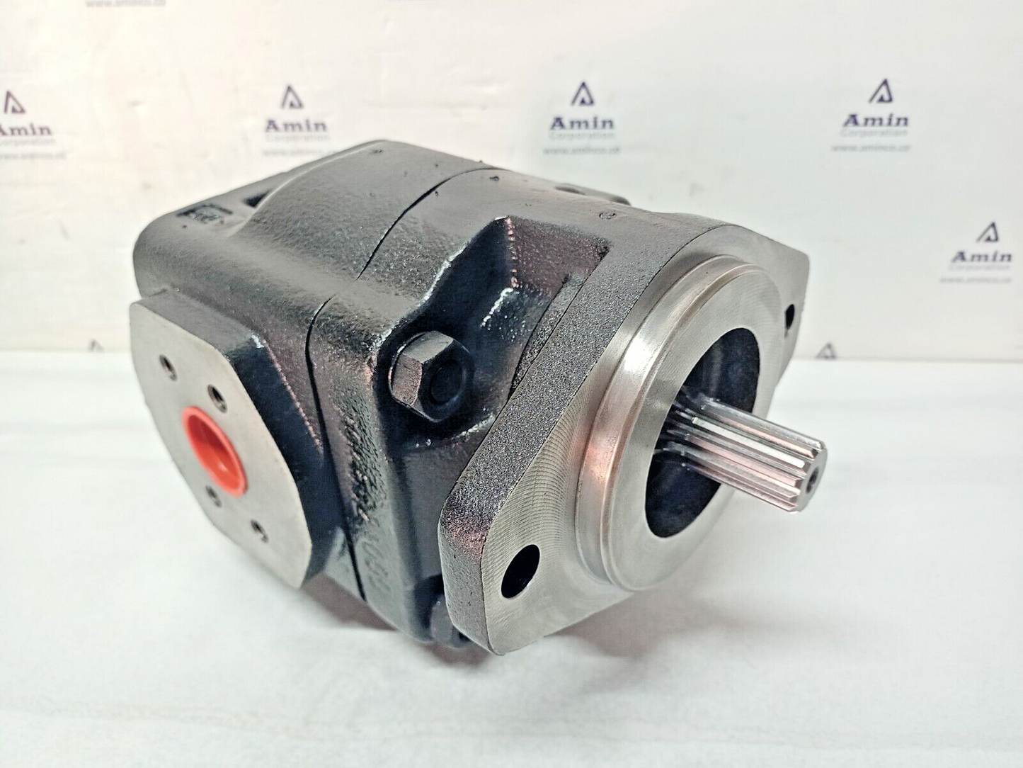 Parker Hydraulic gear pump 7045021000 - NEW