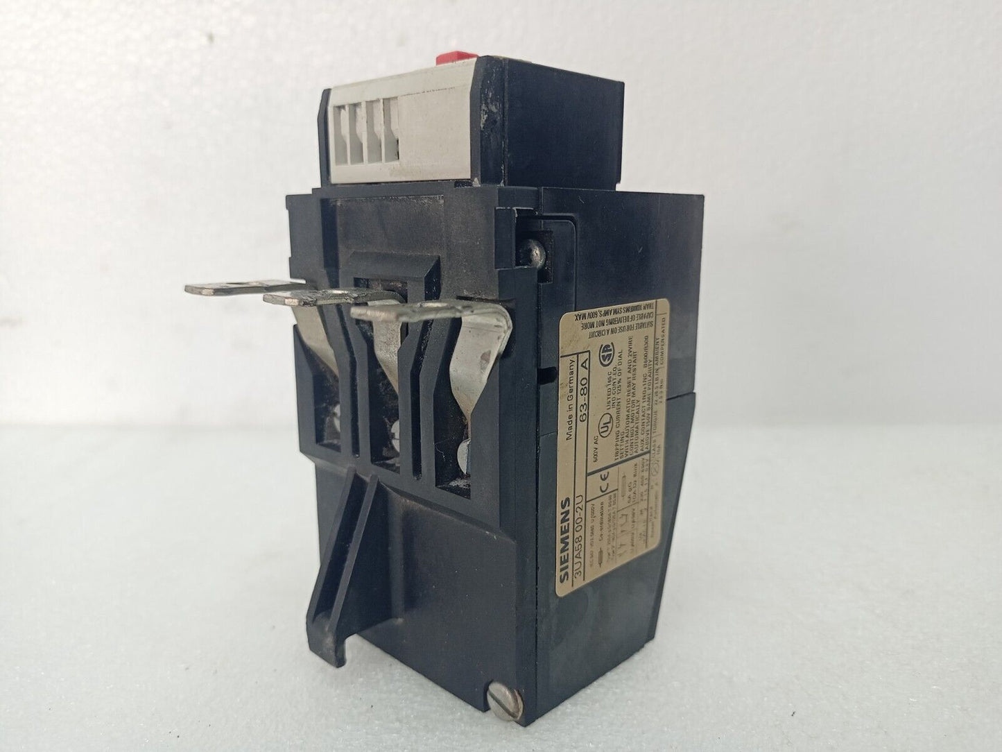 Siemens 3UA5800-2U THERMAL DELAYED OVERLOAD RELAY 63-80A 600VAC