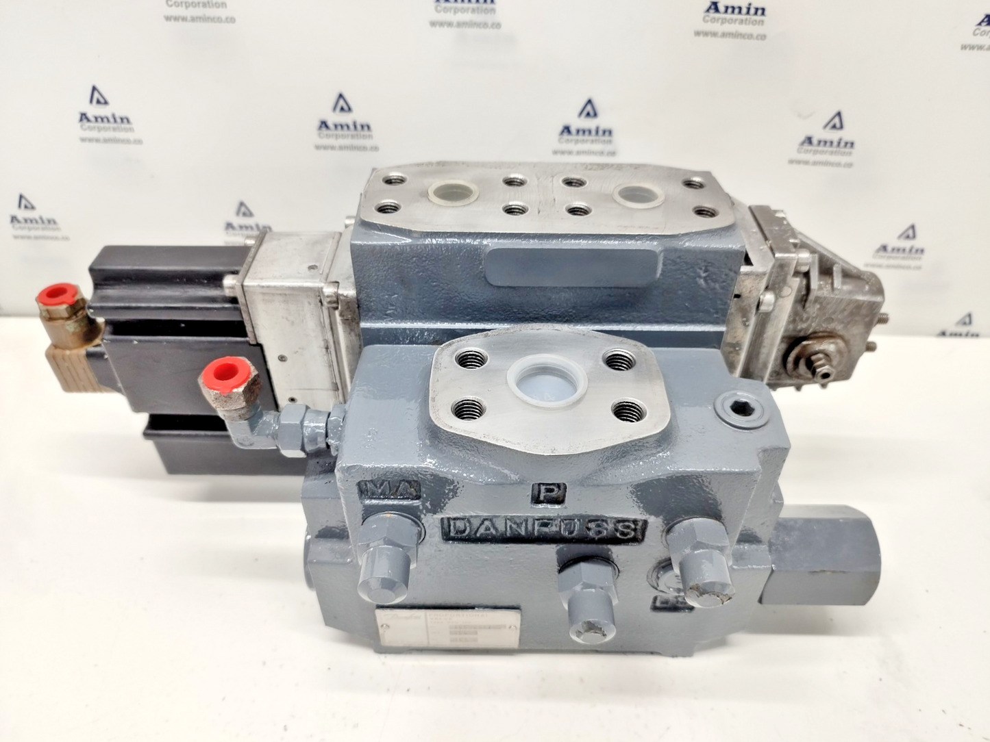 Danfoss PVG 120 Proportional valve #2