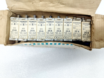 Siemens 3NA2 810 fuse 25A NH00-gL/gG 500V/120kA (Lot of 9pcs) - New