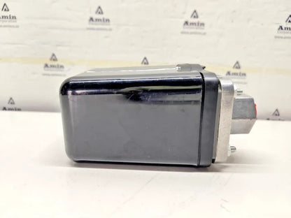 Condor MDR53/11 Pressure Switch AC-15, 4A, 250V - NEW