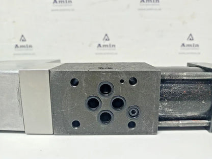 Moog D635-606B Hydraulic Servo valve Framo P/N: A11592, 300bar