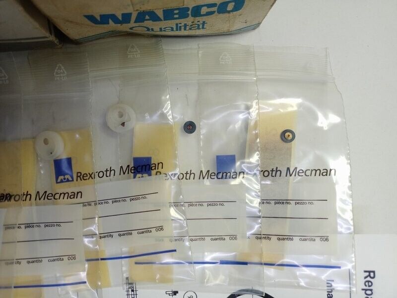 Rexroth 3341150002 Pneumatic Valve Repair kit - NEW
