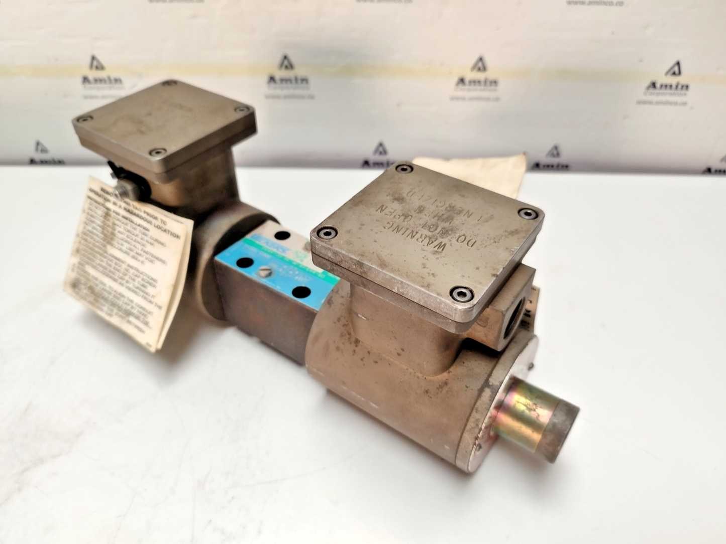 Eaton-Vickers DG4V-3S-6C-M-X1-ER4-60 Directional control valve - NEW