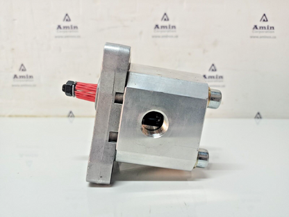 Concentric WP03B1B-020-R-22-NA-124N Hydraulic Gear pump - NEW