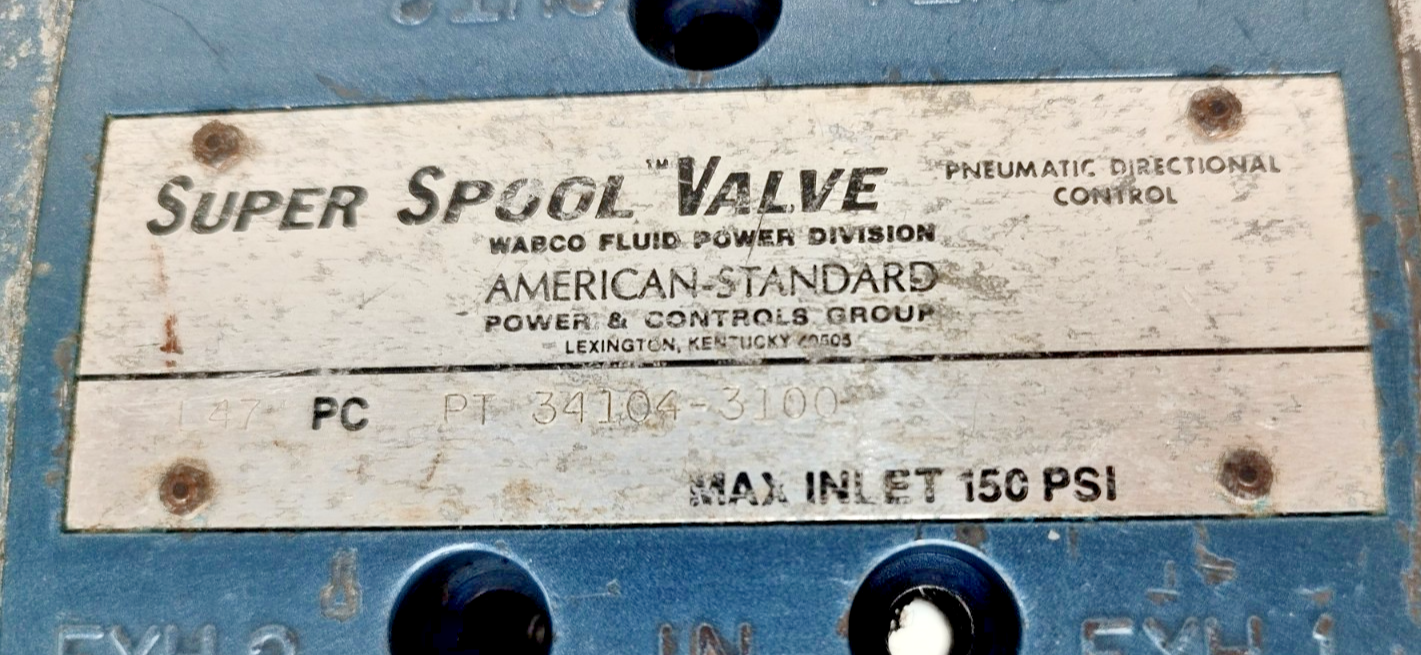 Wabco PT34104-3100 Pneumatic Directional control valve