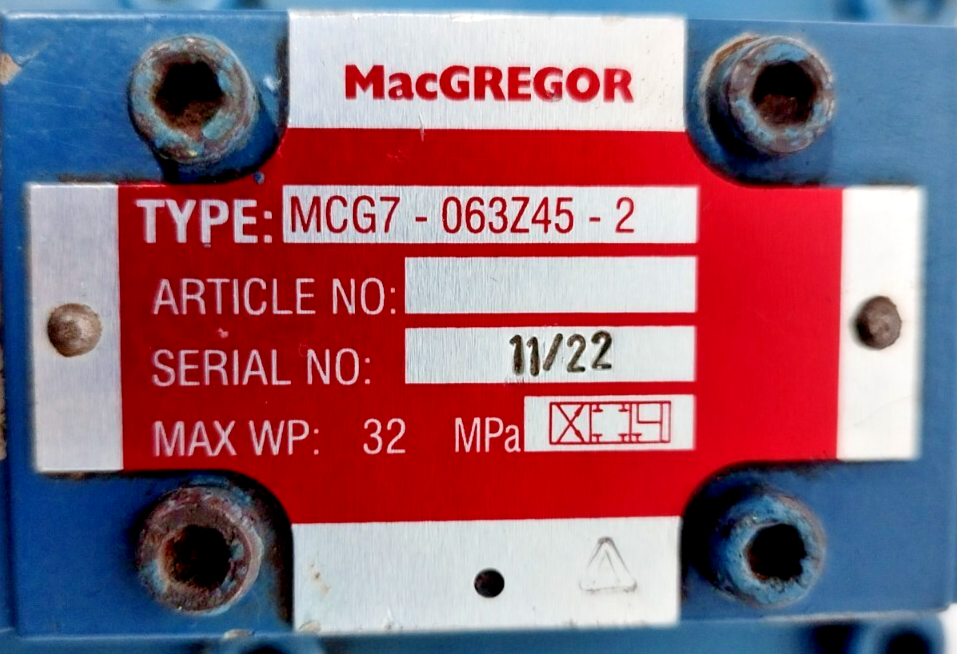 MacGREGOR MCG7-063Z45-2 Directional control valve with Block