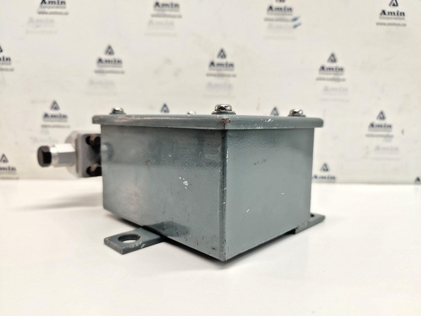 Shimadzu FA-4A-M2 Flow Alarm - NEW