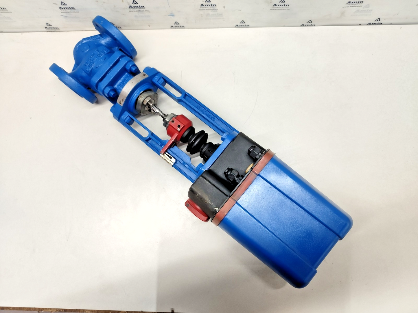 Ari-armaturen ARI-PREMIO 2,2 kN Electric Thrust Actuator with DN20 PN16 Valve