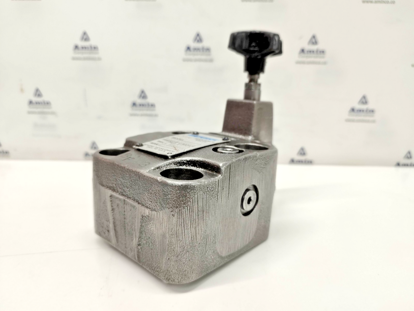 Vickers CG-06-FY-50 Sequence Valve CG06FY50 Pressure Range: 1500-3000psi