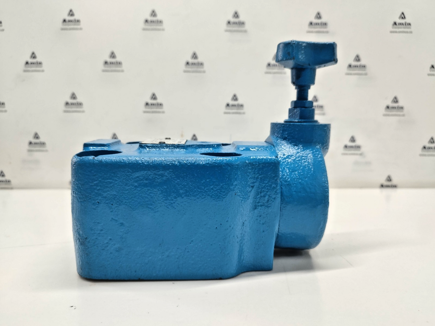 Vickers CG-10-B-10 Pressure Relief Valve CG10B10 Range: 75-1000psi - Refurbished